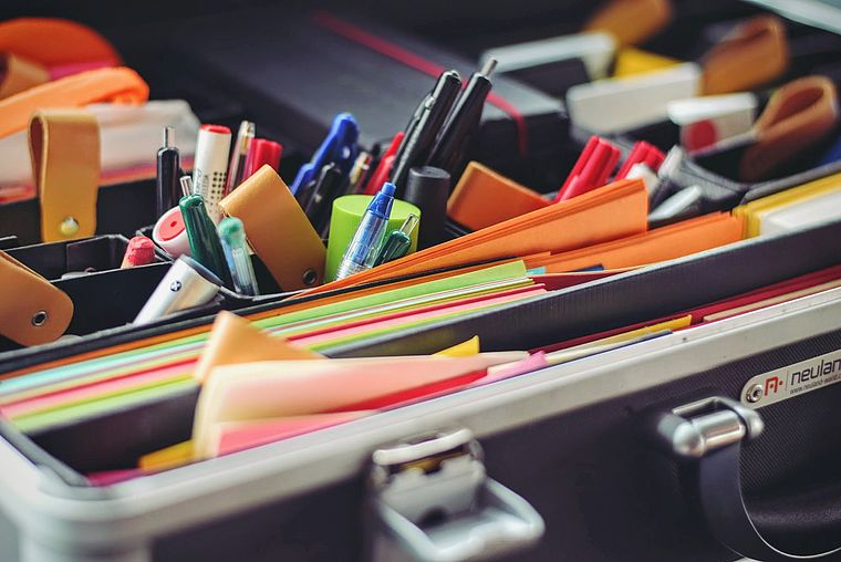 Brainstorming mit bunten Zetteln, Stiften und Markern kennt jeder. Aber wie funktioniert das Ganze im Home-Office?