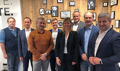 Gruppenbild des neugegründetene Beirats des Kompetenzzentrums eStandards