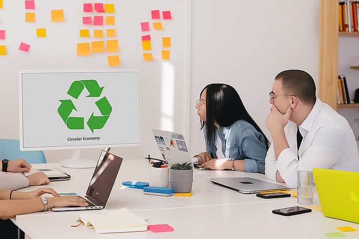Menschen in einem Meeting