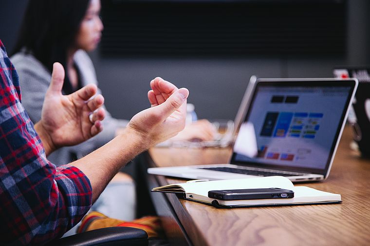 Virtueller Business-Talk zu aktuellen Themen