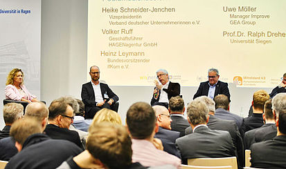 Podiumsdiskussion