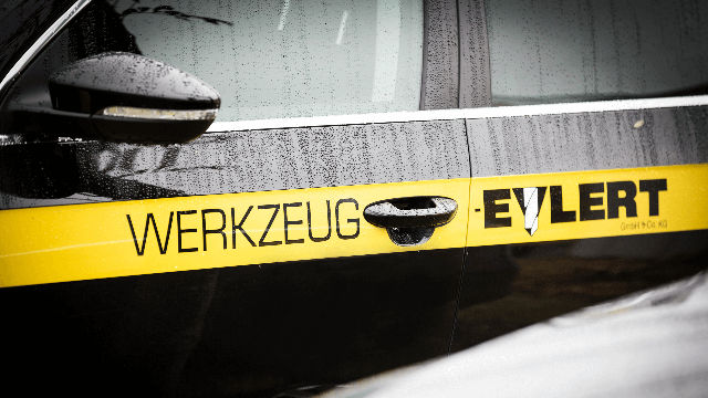 Artikeldaten für Kataloge und Online-Shops effizient bereitstellen - mit digitalen Standards Werkzeug-Eylert