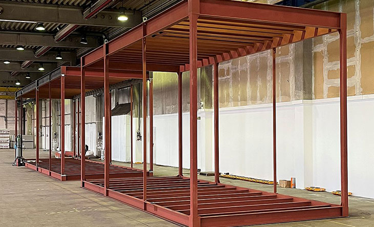 Metallkonstruktion in Werkshalle